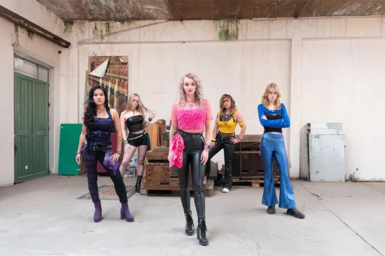 Twisted Sisters — muziek in Kerkrade